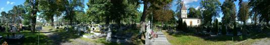 Panorama starej części cmentarza w Jelczu-Laskowicach [615 kB]
