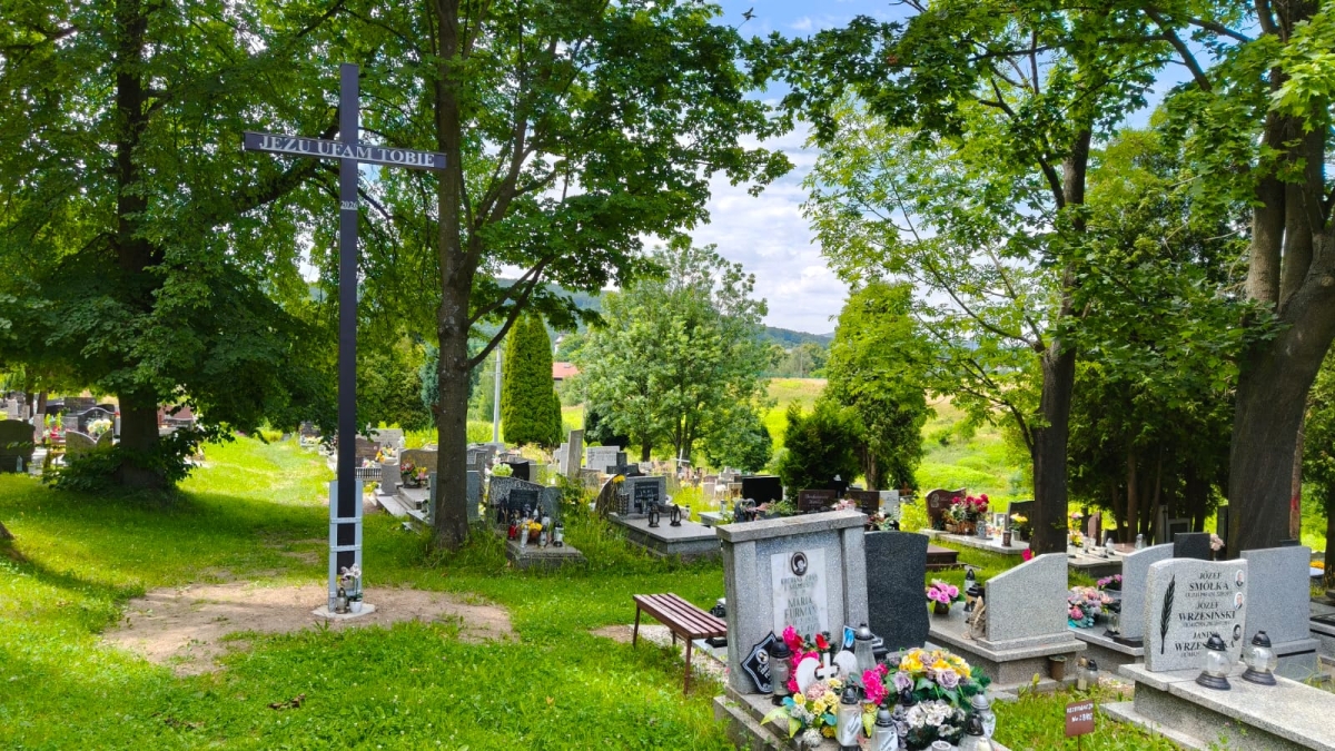 Cmentarz parafii Najświętszego Serca Pana Jezusa ul. Sybiraków, Poniatów, Wałbrzych