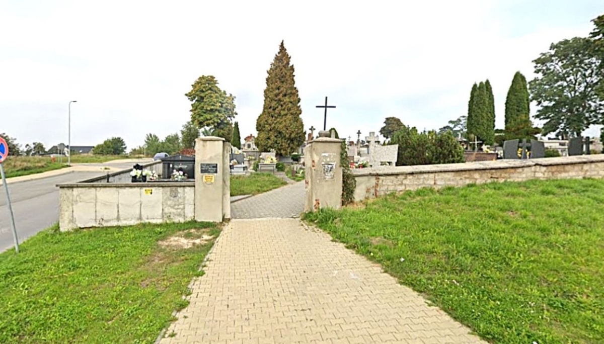 Cmentarz parafii św. Bartłomieja, Staszów