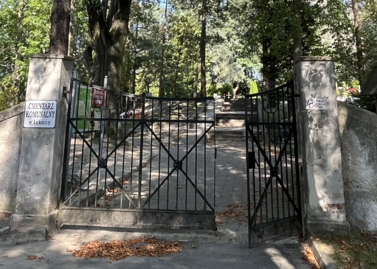 Cmentarz komunalny, Łęknica