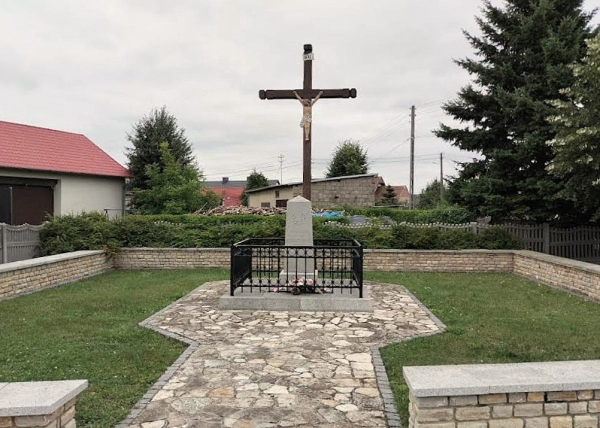 Cmentarz żołnierzy napoleońskich, ul. Korfantego, Jemielnica