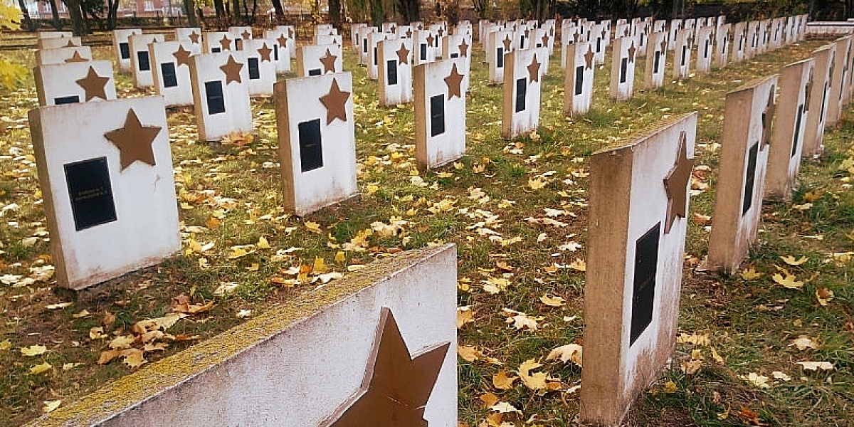 Cmentarz wojenny, ul. Czereśniowa, Gorzów Wielkopolski