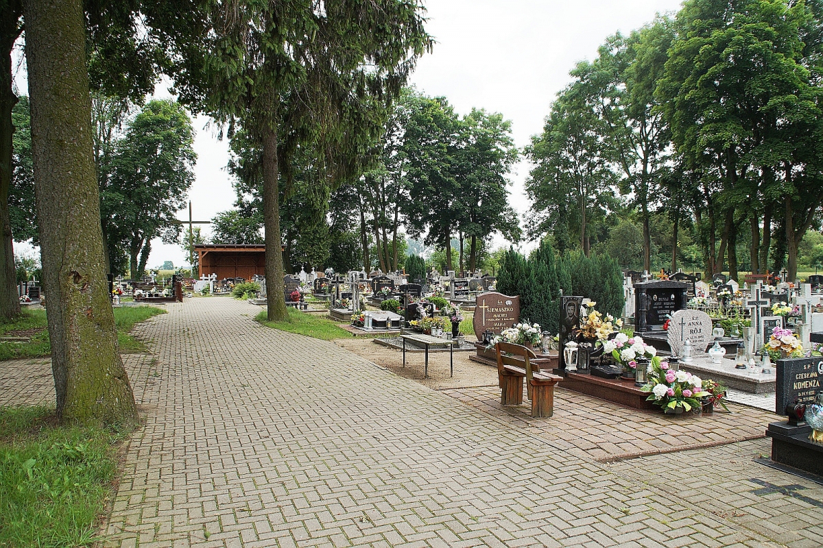 Cmentarz komunalny, Sarbinowo, Gmina Dębno