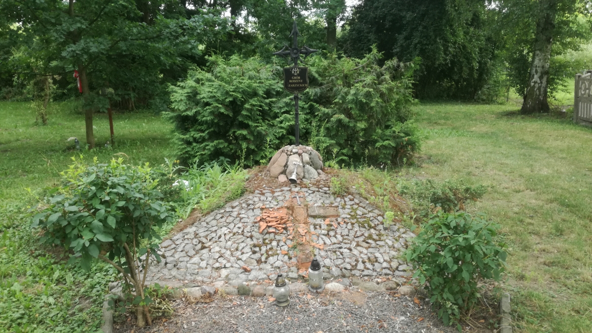 Cmentarz Bożego Ciała, nieczynny, Uniejów