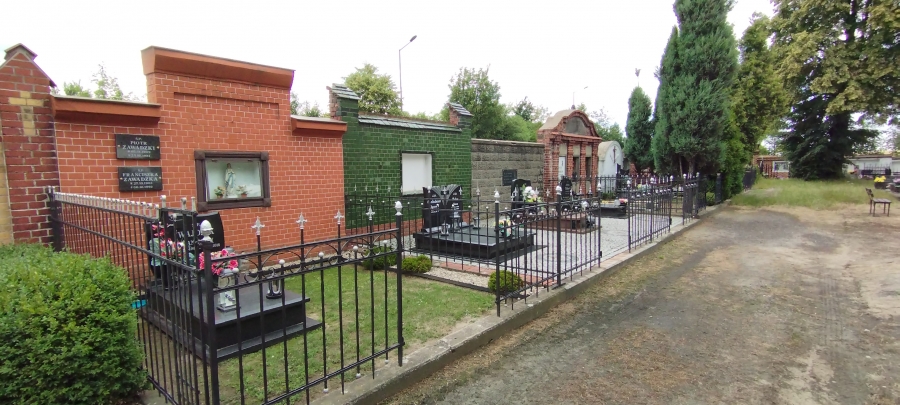 Cmentarz parafii św. Jadwigi, Mokrzeszów, gmina Świdnica [GALERIA]