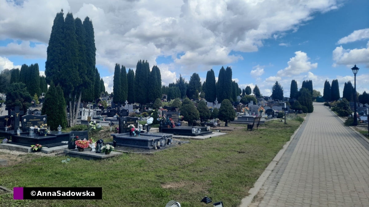 Cmentarz komunalny, Nowa Wieś Kętrzyńska, gmina Kętrzyn [GALERIA]