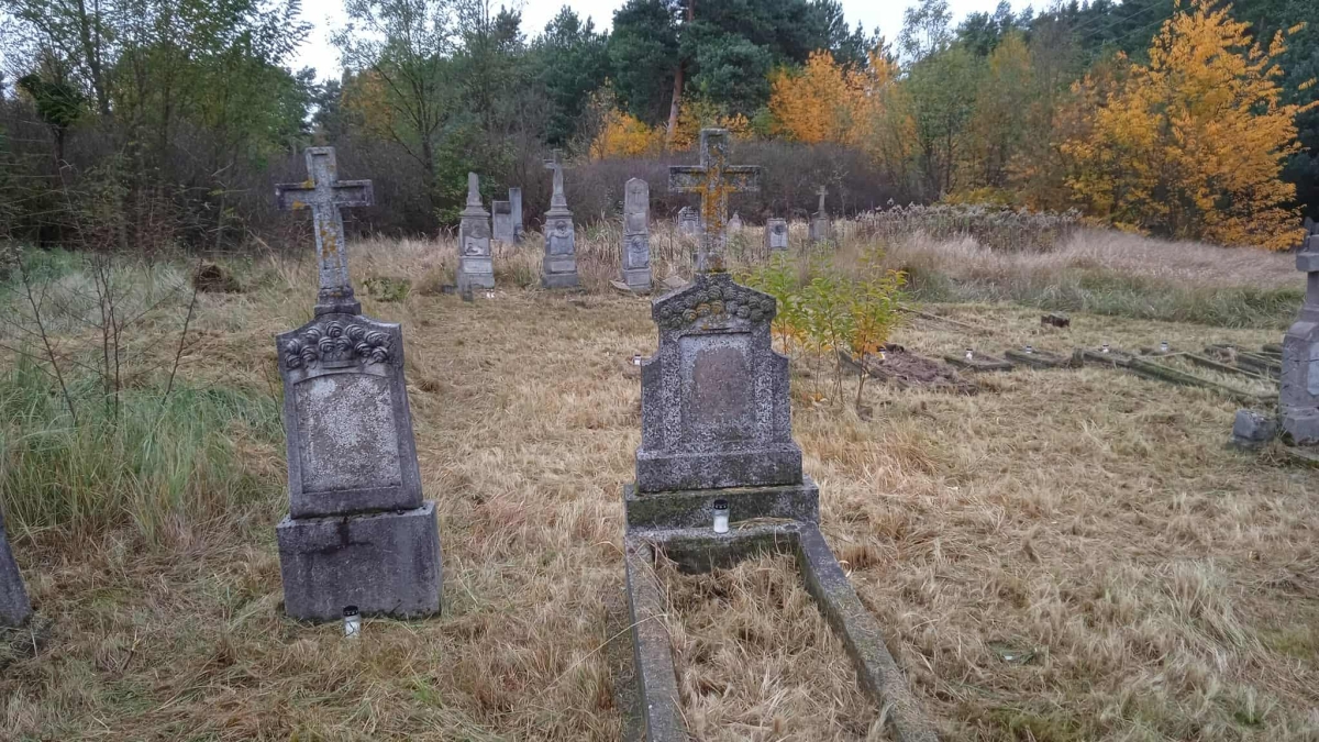 Cmentarz menonicko-olendarski, Włęcz, gmina Obrowo