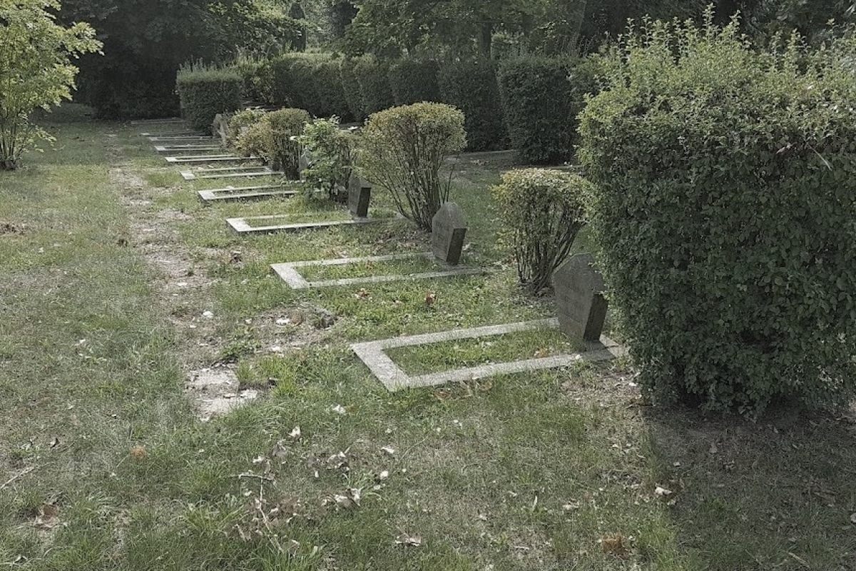 Cmentarz żołnierzy radzieckich, ul. Cmentarna, Oleśnica