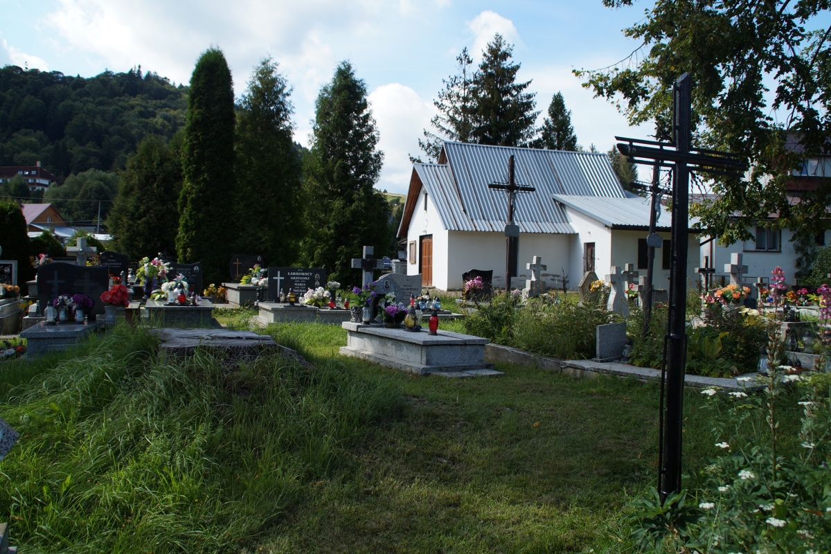 Cmentarz parafii św. Stanisława Biskupa, Cisna
