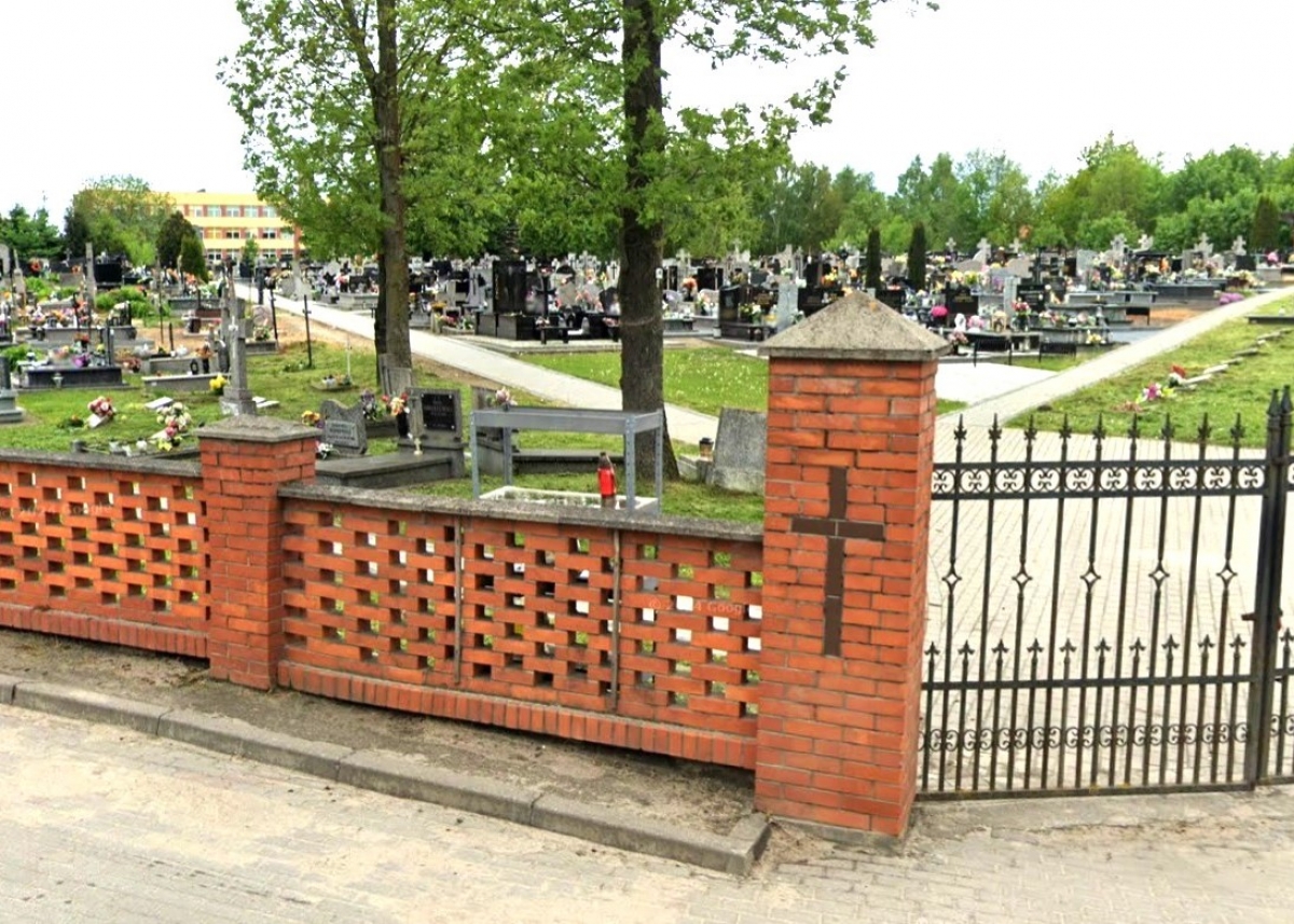 Cmentarz parafii św. Wawrzyńca, Wielgie