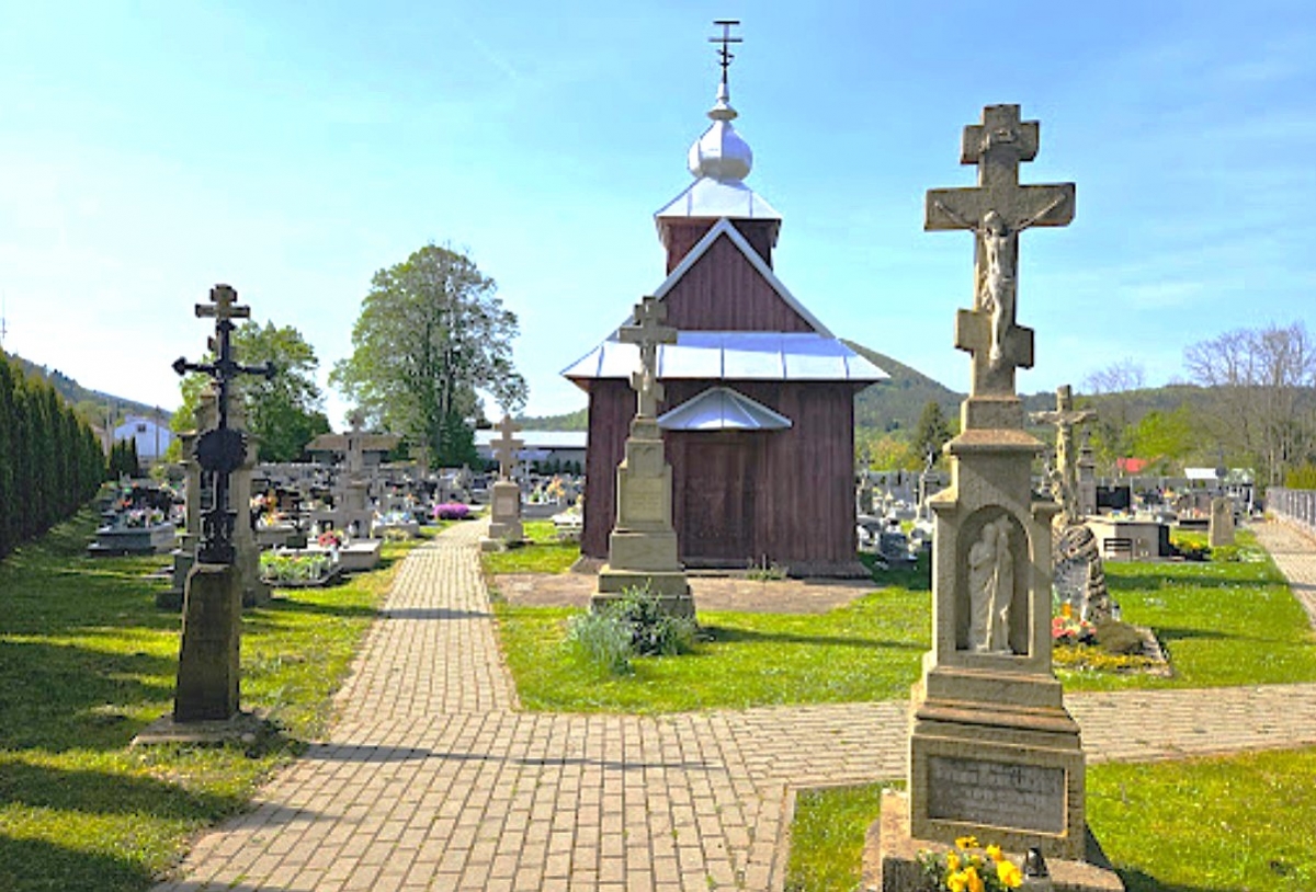 Cmentarz parafii Matki Bożej Nieustającej Pomocy, Uście Gorlickie