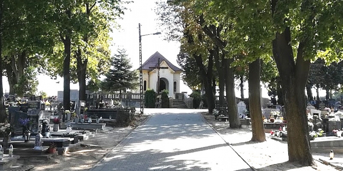 Cmentarz parafialny pw. św. Antoniego Padewskiego, Starołęka, Poznań