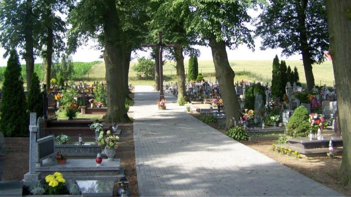 Cmentarz komunalny, Sośno