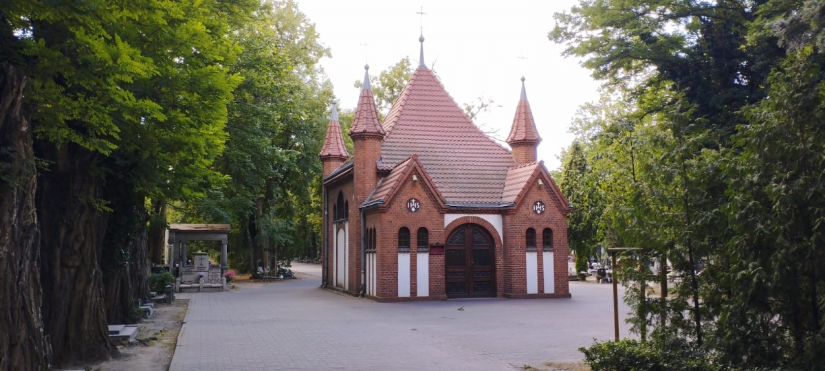 Cmentarz parafii Matki Boskiej Bolesnej, Górczyn, Poznań