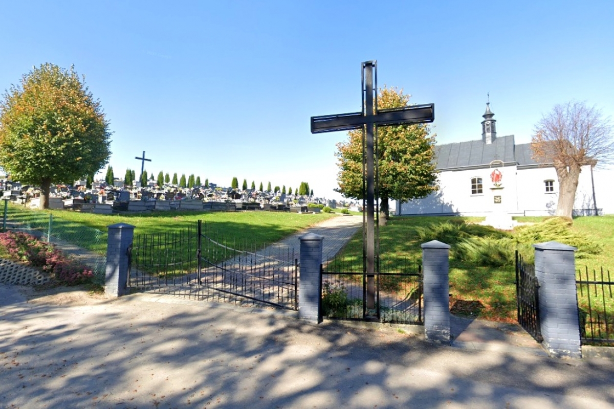 Cmentarz parafii św. Anny, Chechły, Ropczyce