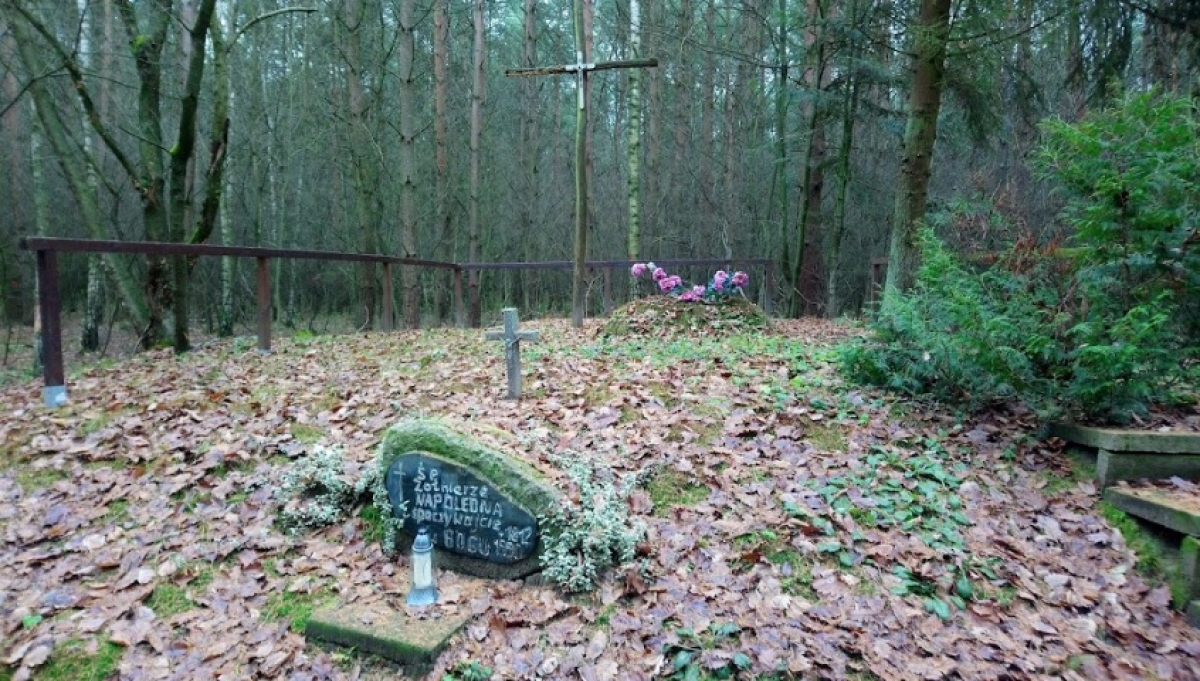 Mogiła żołnierzy napoleońskich, Darnowiec, gmina Rychtal