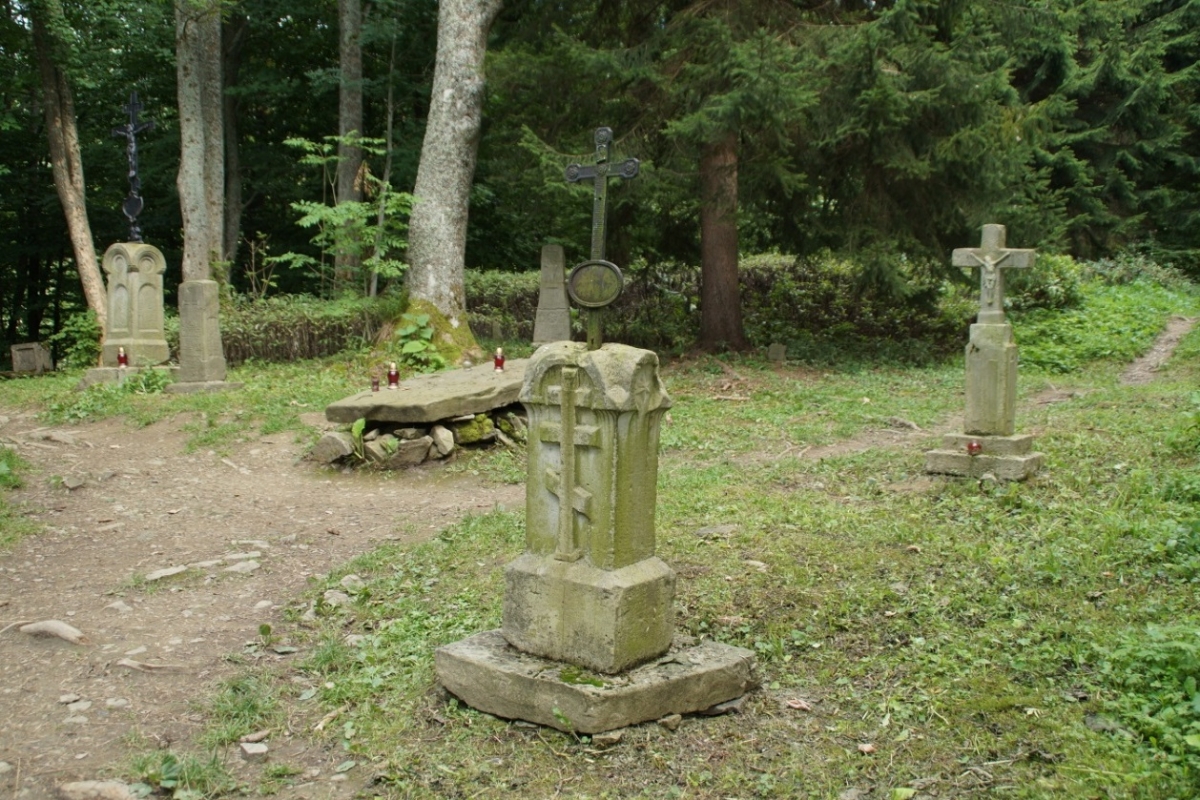 Cmentarz greckokatolicki Brzegi Górne (nieczynny), gmina Lutowiska