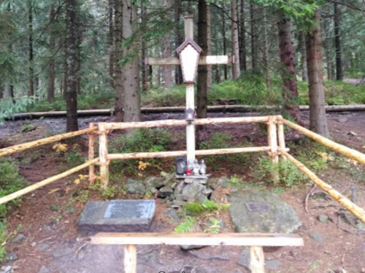 Grób nieznanego powstańca, Markowe Szczawiny, gmina Zawoja